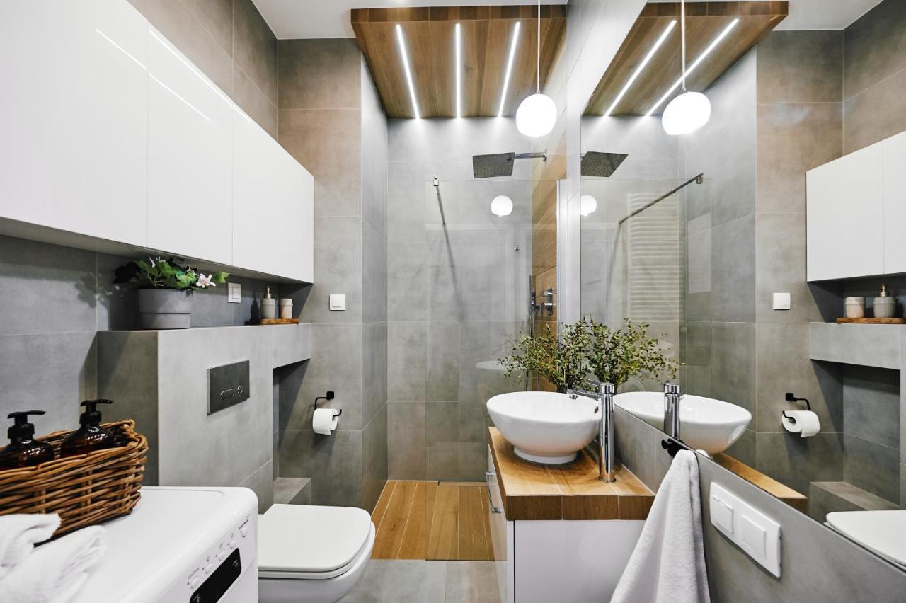 Main Station Art Apartment คราคูฟ ภายนอก รูปภาพ